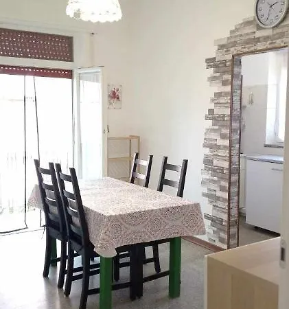 Olimpia Casa Vacanze كاميرانو